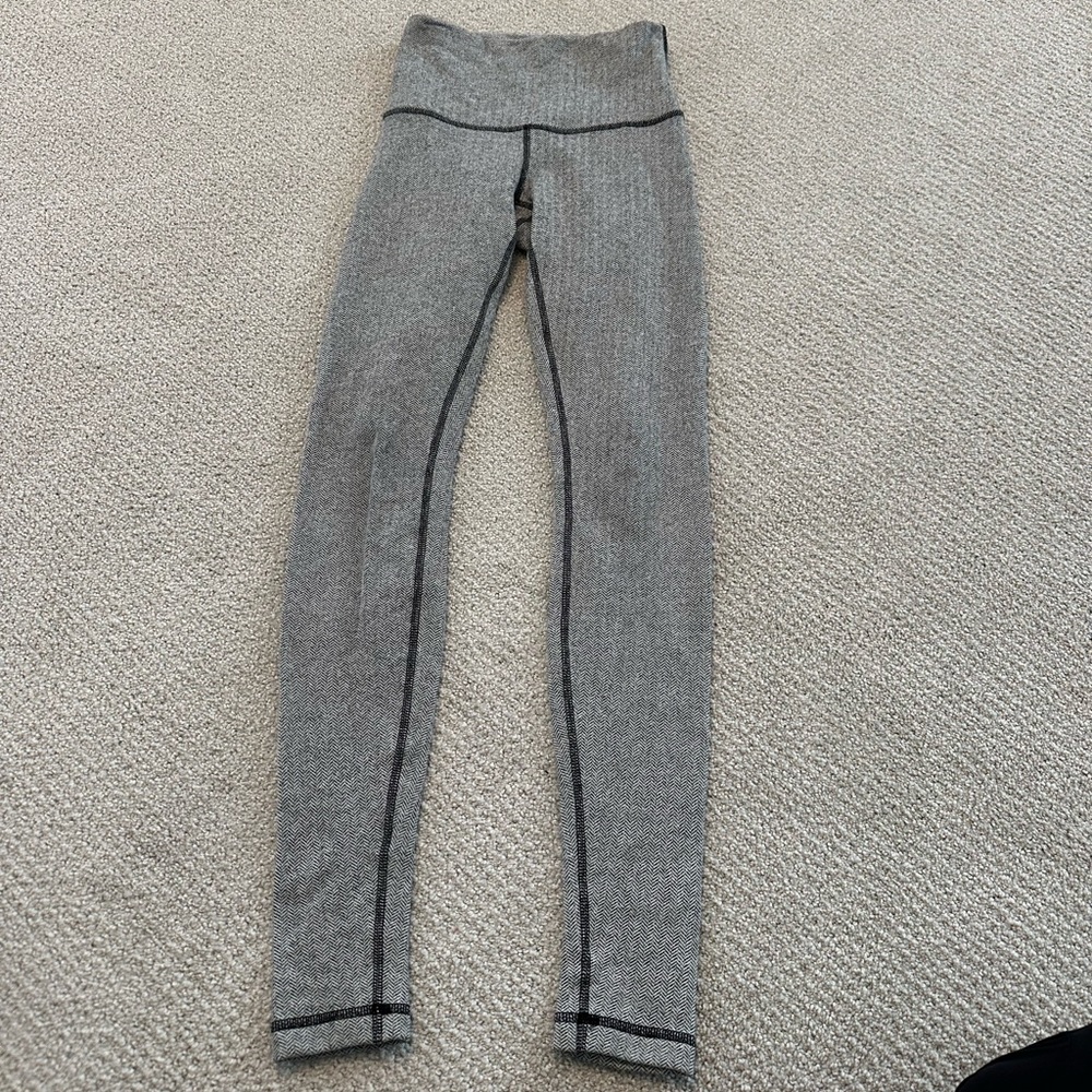 Lulu lemon wunder under leggings